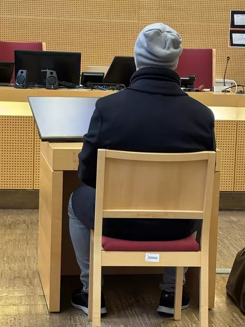Der Angeklagte im Welser Landesgericht. | Foto: Steiner-Watzinger