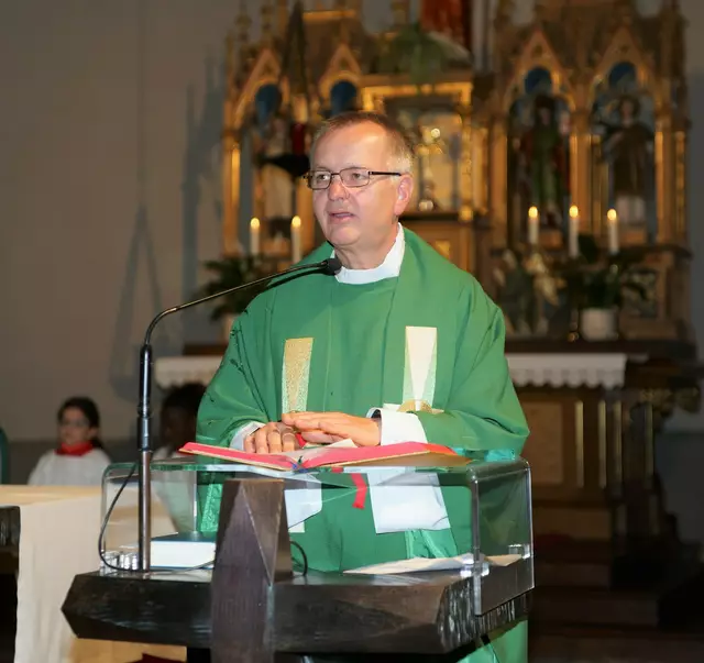 Seelsorgeraumleiter Martin Trummler und seiner Priesterschar stehen herausfordernde Zeiten bevor. | Foto: Haslebner