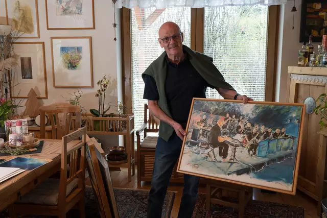 Ein weiterer echter Motsch: Joe Pinkl und die Black Valley Big Band im Steinfeldzentrum. | Foto: Santrucek