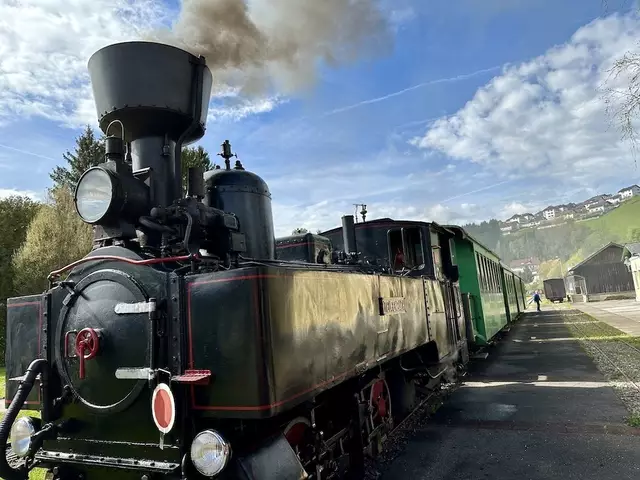 Die Bahnstrecke der Feistritztalbahn wird im Raum Birkfeld zu einem Rad- und Spazierweg umgebaut.
 | Foto: MeinBezirk