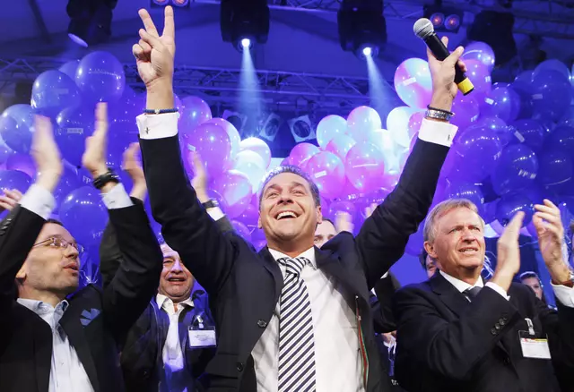 Mit Strache feierte die FPÖ in Wien ihre bisher größten Wahlerfolge. Er jubelte etwa im Jahr 2010. (Archiv) | Foto: DIETER NAGL / AFP / picturedesk.com