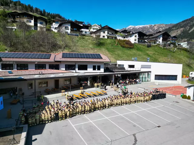 184 Mitglieder der Feuerwehrjugend stellten sich den Prüfungen in den Stufen Bronze, Silber und Gold.  | Foto: Thomas Mair jun.