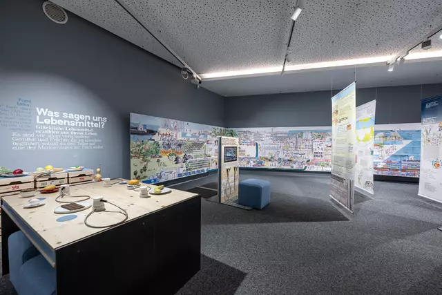 In einer der vielen interaktiven Stationen „erzählen“ Lebensmittel, woher sie kommen und wie sie verarbeitet werden.

 | Foto: © AUDIOVERSUM / Geri Berger