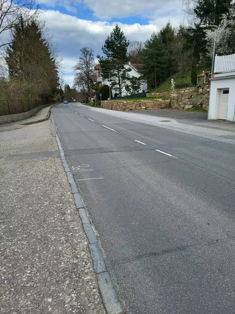 Der Straßenbereich auf der B34 erfolgt von km 31,800 bis km 32,930 (Ortstafel Zitternberg von Richtung Buchberg bis Zufahrt Kläranlage Gars/K.) im Zeitraum von ca. 28. April 2025 bis ca. 24. Oktober 2025. | Foto: Straßenmeisterei