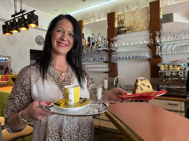 Jede Woche gibt es andere Mehlspeisen im NatyONE. Am besten dazu einen Kaffee oder einen Champagner.  | Foto: MeinBezirk