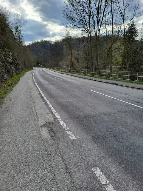 Der Straßenbereich auf der B34 erfolgt von km 31,800 bis km 32,930 (Ortstafel Zitternberg von Richtung Buchberg bis Zufahrt Kläranlage Gars/K.) im Zeitraum von ca. 28. April 2025 bis ca. 24. Oktober 2025. | Foto: Straßenmeisterei