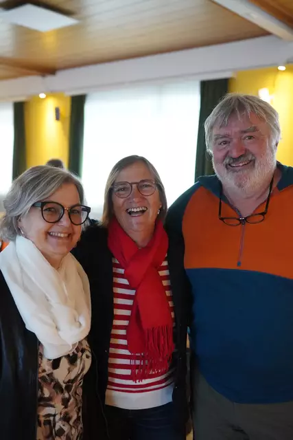 Monika, Monika und Buddy Hirschler.