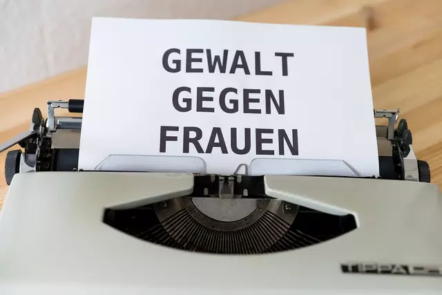 Gewalt gegen Frauen ist oft Thema vor Gericht. | Foto: pixabay