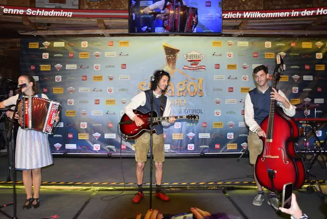 Das Mißebner Trio zog die Zuschauerinnen und Zuschauer in ihren Bann. | Foto: Schneeberger