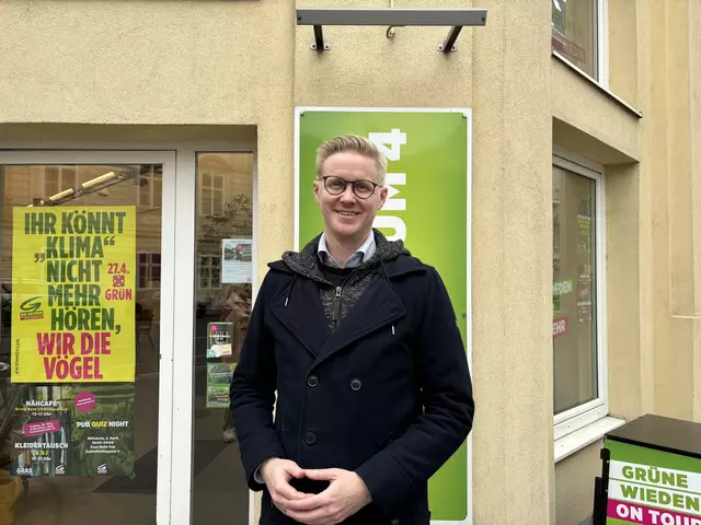 Pascal Riepl ist der Spitzenkandidat der Grünen Wieden für die Bezirksvertretungswahl. Bei einem Gespräch mit MeinBezirk hat er über sein Programm und Ziel für die Wahl gesprochen. | Foto: Nathanael Peterlini/MeinBezirk
