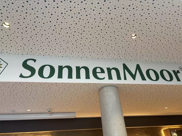 Die Lesung fand beim Unternehmen Sonnenmoor in Anthering statt. | Foto: Emanuel Hasenauer