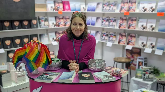 Die Aigen-Schlägler Autorin Isabella Maria Kern hat zu Jahresbeginn gleich zwei Romane veröffentlicht, die sie auch bei der Leipziger Buchmesse präsentierte. | Foto: Kern