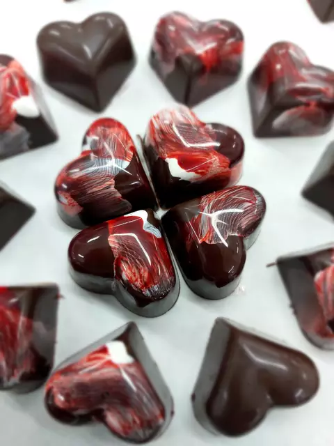 Wir verlosen 15 Sackerl mit Schokopralinen von Hummel’s Backmanufaktur, dem Zuhause der Gramastettner Krapferl. | Foto: Hummel’s Backmanufaktur