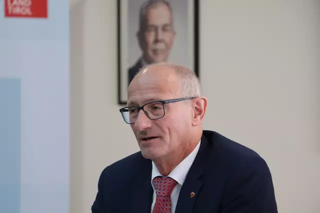 "Wir halten an den Förderungen für die regionale Entwicklung fest", LH Anton Mattle. | Foto: Seelos