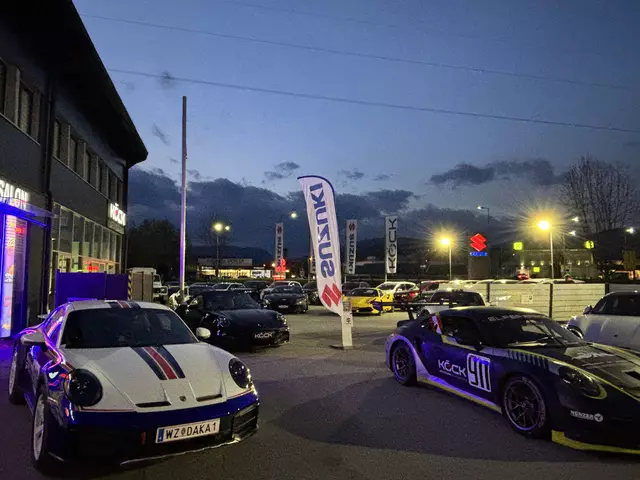 Die Sportwagen waren natürlich besondere Hingucker | Foto: MeinBezirk