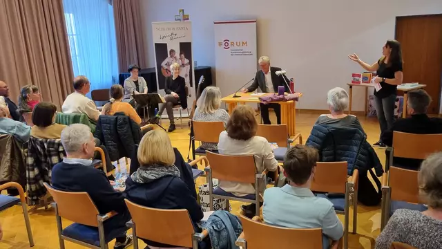 Schlor und Fanta, Gerhard Blaboll, Birgit Prochazka. | Foto: Mabl