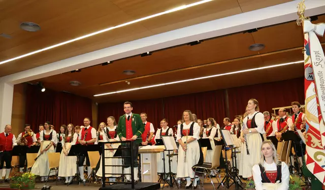 Am 12. April hielt die Musikkapelle Kappl ihr 40. Frühjahrskonzert.  | Foto: Elisabeth Zangerl