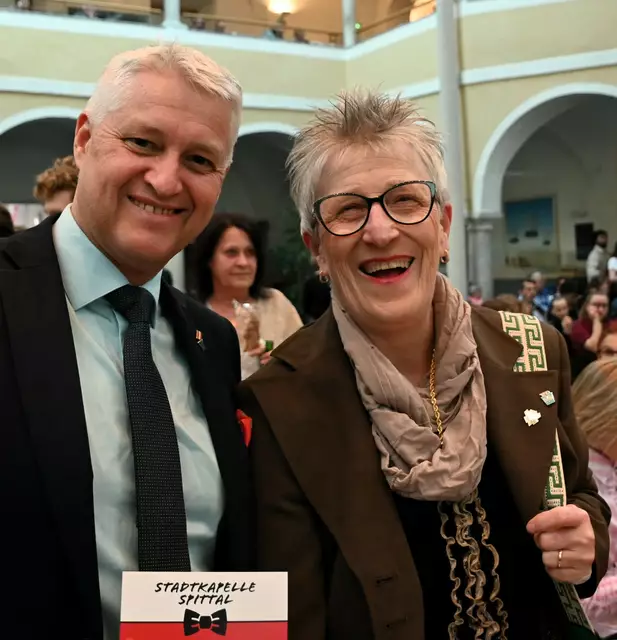 Die Gemeinderäte Adi Lackner und Barbara Samobor 