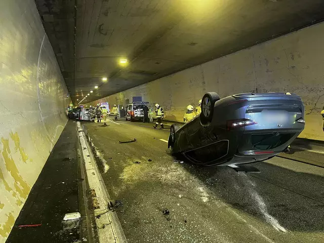 Im Katschbergtunnel ereignete sich am Sonntag ein schwerer Unfall. | Foto: FF Rennweg am Katschberg
