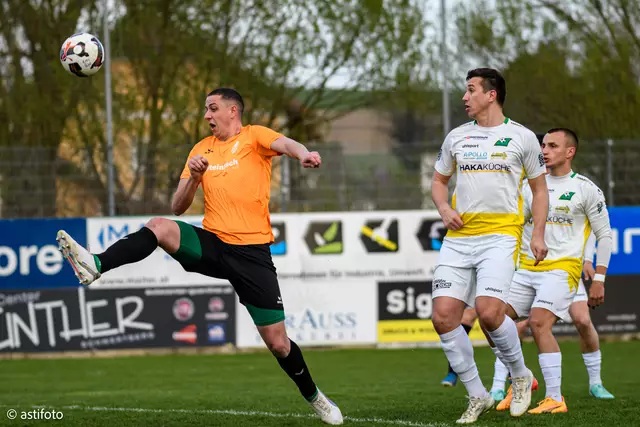 Gregor Barth (li.) kam knapp zu spät