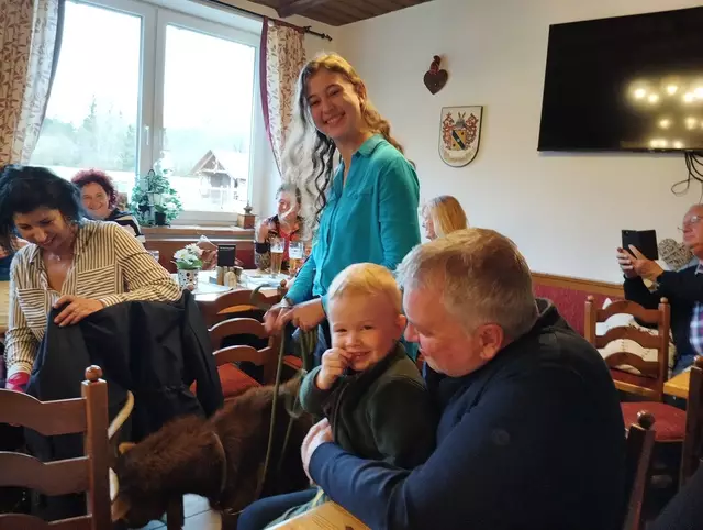 Da freuen sich Kilian und sein Papa | Foto: Veronika Frank