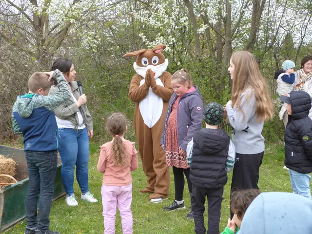 Wer wohl das goldene Ei findet? Die Neugier war groß!
