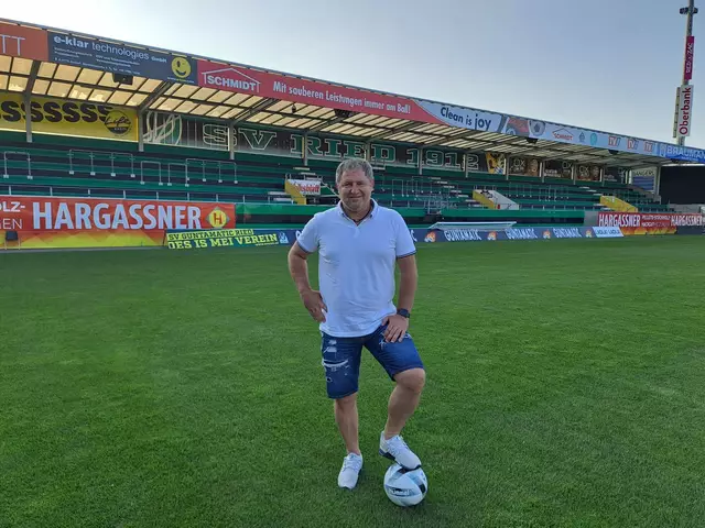 Herwig "Wiggerl" Drechsel zählte einst zu einer der besten Fußballer Österreichs. Nun übernimmt er vorerst bis Sommer das Traineramt beim SK Schärding. | Foto: Friedl