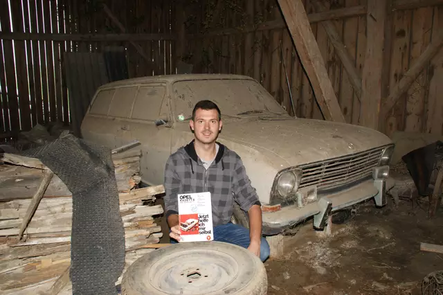 Die Leidenschaft für diesen Oldtimer ist bei Christoph Goll entbrannt. | Foto: Alexandra Goll