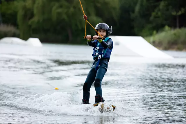 Surf Opening 2025: von Wakeboarden bis Windsurfen ist für jeden etwas dabei.  | Foto: Wakeground Klingenbach