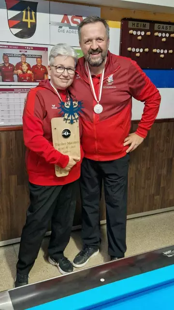 Das erfolgreiche Saustallpaar Heidi und Georg Bachler. | Foto: Tiroler Billardverband