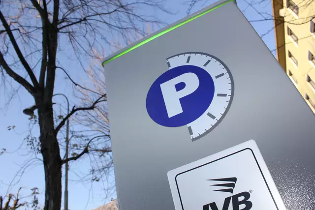Ab dem 22. April 2025 treten in Innsbruck die neuen Parkgebühren in Kraft. Der Preis steigt um 0,10Cent. | Foto: MeinBezirk