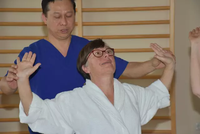 Eine hochkarätige Delegation mit Spitzen-Medizinern aus Thailand - Mahidol University Bangkok - interessierte sich für das Curhaus Bad Kreuzen und präsentierten auch ihre Traditionelle Thailändische Medizin.  | Foto: Robert Zinterhof