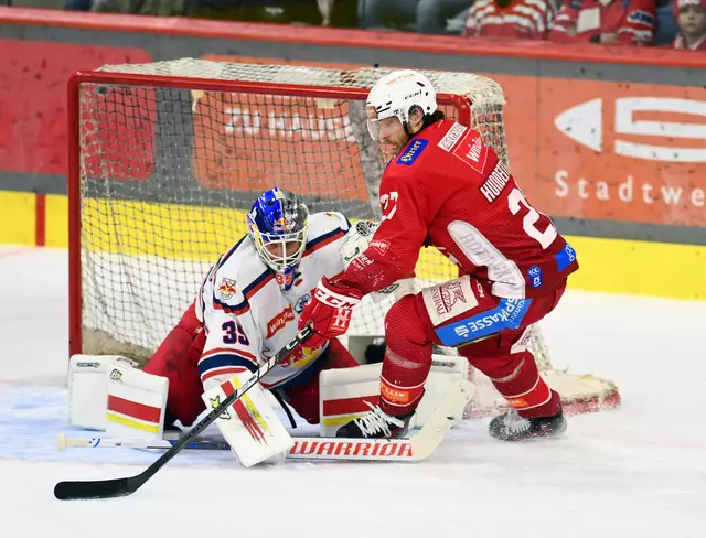 Für Rotjacken-Kapitän Thomas Hundertpfund und seine Teamkollegen erwies sich Salzburg als zu starker Gegner. | Foto: Foto: EC-KAC/Florian Pessentheiner