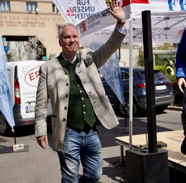 Zu Gast waren beim Wahlkampftermin u. a. Nationalratspräsident Walter Rosenkranz (hier zu sehen) und Spitzenkandidat Dominik Nepp. | Foto: FPÖ Margareten