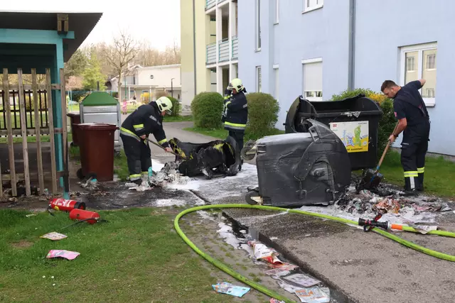  Erst brannte eine Müllinsel in der Noitzmühle, weitere Feuer folgten. | Foto: laumat.at