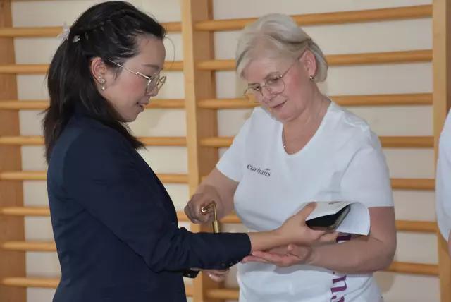 Eine hochkarätige Delegation mit Spitzen-Medizinern aus Thailand - Mahidol University Bangkok - interessierte sich für das Curhaus Bad Kreuzen.  | Foto: Robert Zinterhof
