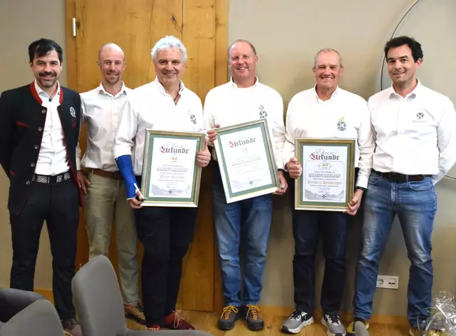 Bezirksstellenleiter Stefan Kurz-Lindner, Ortsstellenleiter Markus Prantl, Peter Schenk, Florian Egger, Herbert Heuberger, OL-Stv. Michael Auckenthaler. | Foto: Wörgötter