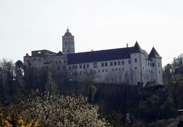 Rückfahrt über die Schallaburg