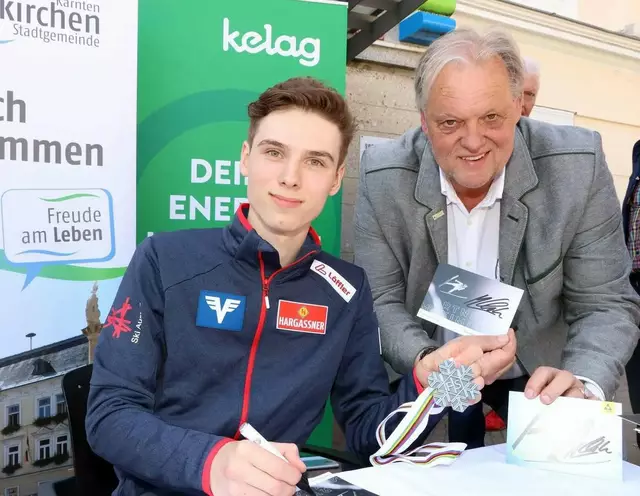 ÖSV-Star Maxi Ortner mit Bürgermeister Martin Treffner. | Foto: pixelworld.at