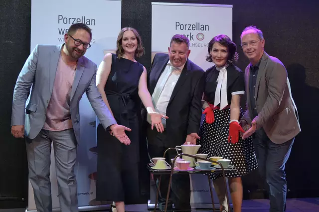 Die Kreativen hinter der neuen Marke: Matthias Steinperl mit den beiden GF Annabel Kail und Manfred Schönleitner und Sandra und Dieter Gruberbauer | Foto: textART