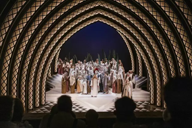 Insgesamt 25 Mal wurde seit 12. Juni die Geschichte vom Leben und Sterben Christi vor 9.100 Besuchern im Passionsspielhaus aufgeführt. | Foto: Philipp Huber