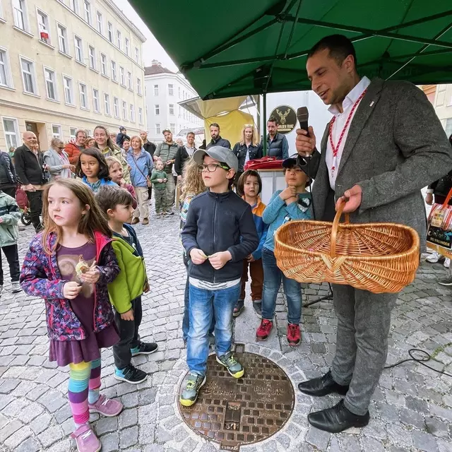 Auf die Tombola- und Glücksrad-Gewinner warten tolle Preise. | Foto: Patricia Hillinger