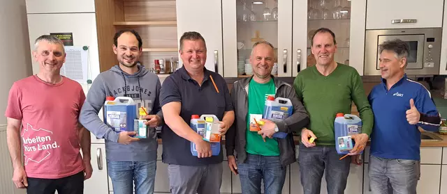 Siegerehrung (von links): ÖAAB-Obmann Markus Zeinlinger, Marco Diesenreither, Jürgen Mai, Johann Gaisberger, Josef Gabat und Johann Aberl. | Foto: ÖAAB