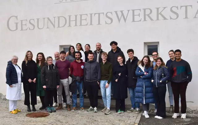 Medizinstudierende aus aller Welt lernen bei der Summer- und Winterschool am LKH Murtal, Standort Stolzalpe. | Foto: LKH Murtal
