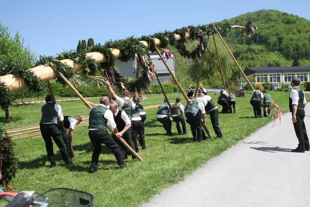 Where are the most popular maypoles? Vote for the maypole of your community from May 1st and help him win! | Photo: Christian Granbacher