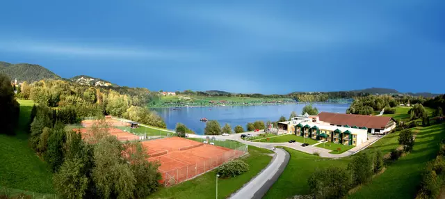 Die Tennisplätze am Pibersteiner See werden vom TC Köflach und dem Köflacher Wirtschaftshof wiederbelebt. | Foto: Freizeitinsel Piberstein