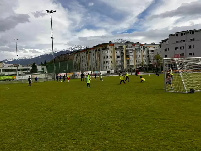 Funinio-Turniere, Fußball-Tennis, Freistoßtraining oder eine Messung der Schusskraft, Abwechslung war garantiert. | Foto: SPG Innsbruck West