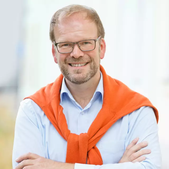 Dietmar Baurecht möchte den Bezirk weiter entsiegeln. | Foto:  fotoschuster.at