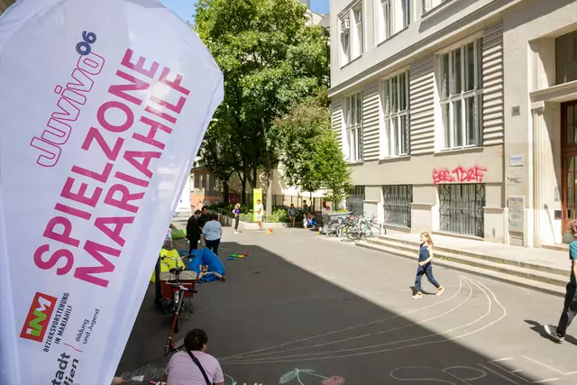 "Juvivo.06" startet wieder mit der Parkbetreuung in Mariahilf.  | Foto: BV6