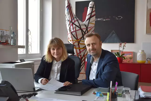 Bezirksvorsteherin Stefanie Lamp und Klubvorsitzender Stefan Jagsch (beide SPÖ) wehren sich gegen die Anschuldigungen. | Foto: BV16